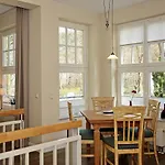 Apartman La 04 *